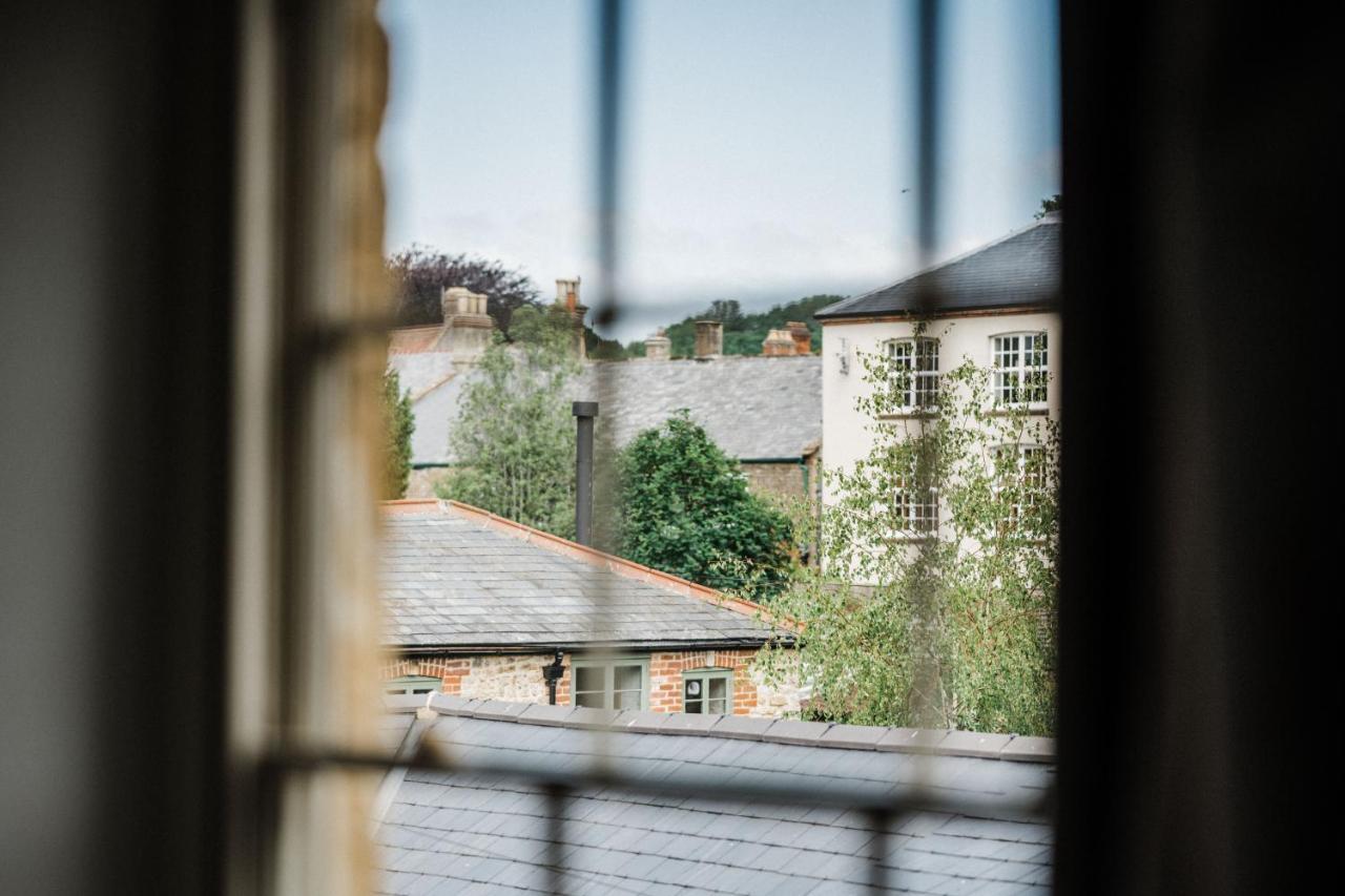 Hotel The Crooked Swan Crewkerne Zewnętrze zdjęcie