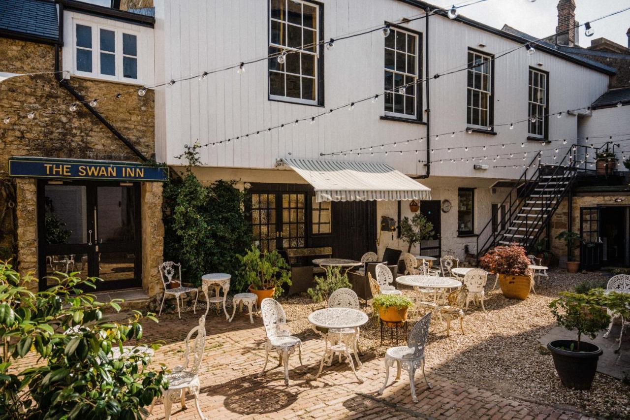 Hotel The Crooked Swan Crewkerne Zewnętrze zdjęcie